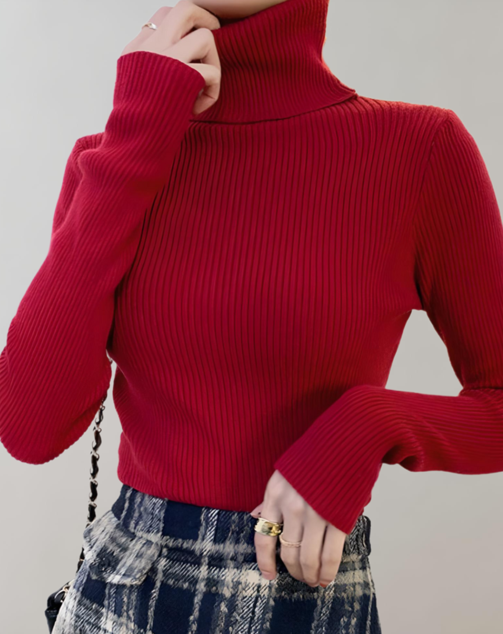 Pull à col roulé étroit et simple avec motifs côtelés