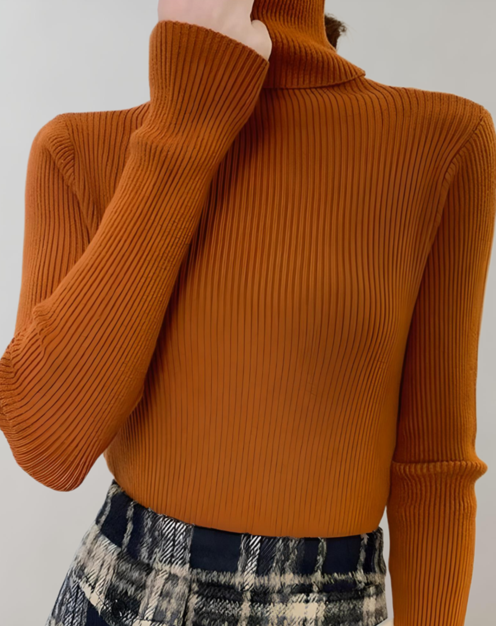 Pull à col roulé étroit et simple avec motifs côtelés